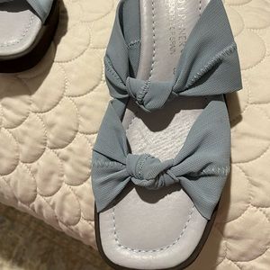 Beautiful baby blue Donald Pliner’s